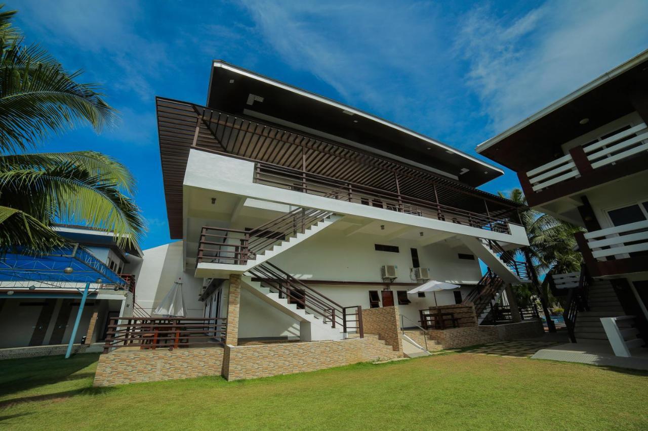 Bataan White Corals Beach Resort Morong  Exteriér fotografie